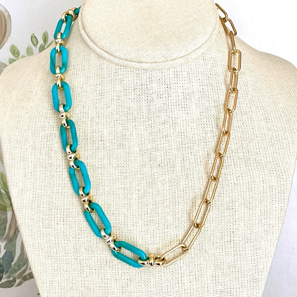 Asymmetric Turquoise Acrylic Paperclip Chain Necklace 24$